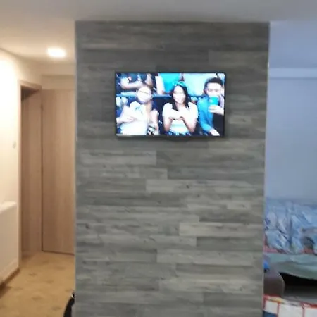 Colonada בית הארחה *